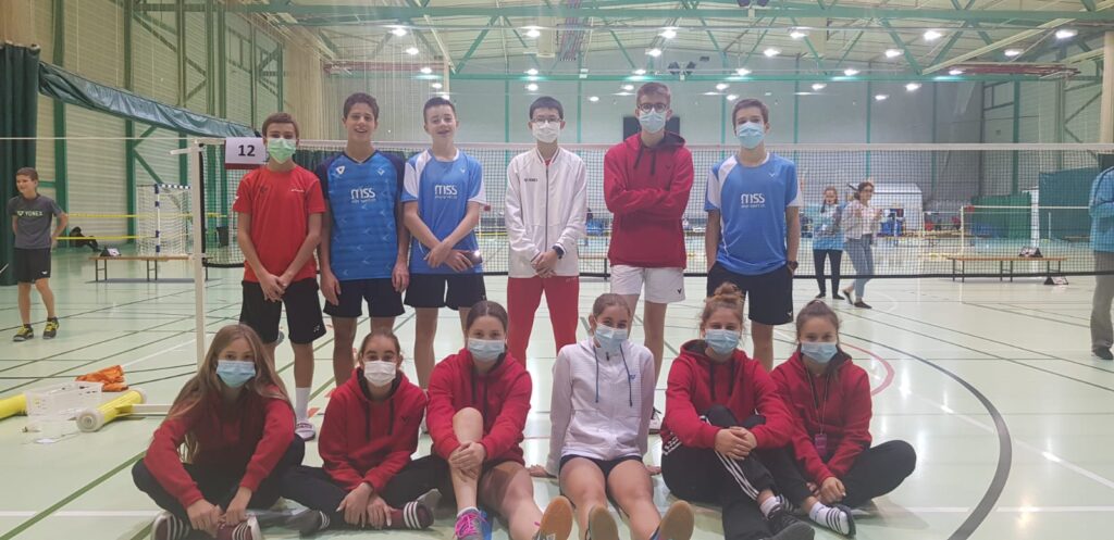 A GENEVE, LE BCC AVAIT LE MASQUE