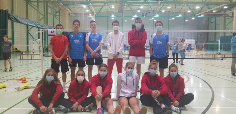 A GENEVE, LE BCC AVAIT LE MASQUE